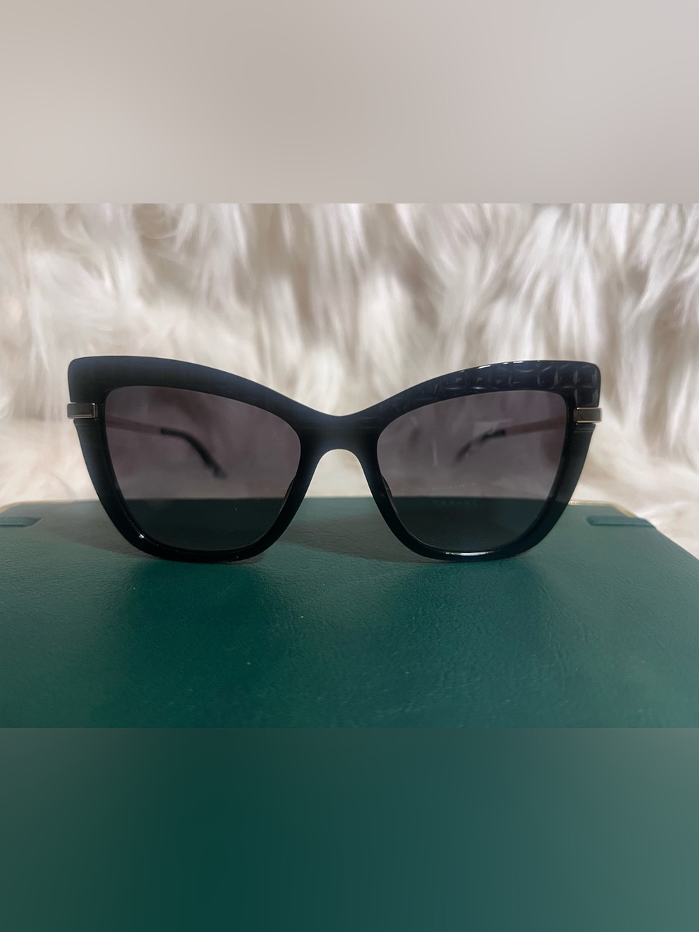 AUTHENTIC Dolce & Gabbana Croc Texture Cat Eye Sunglasses 4374